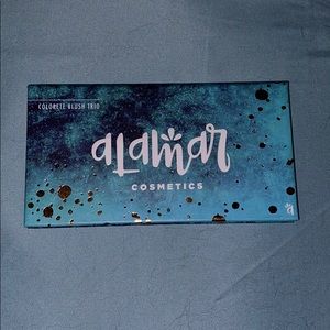 Brand new never used Alamar cosmetics blush trio